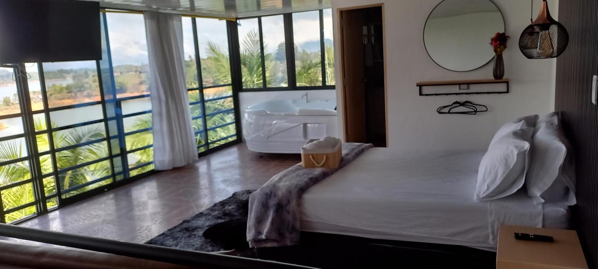 Hotel Mirador Cielo Blue El Penol  Zewnętrze zdjęcie